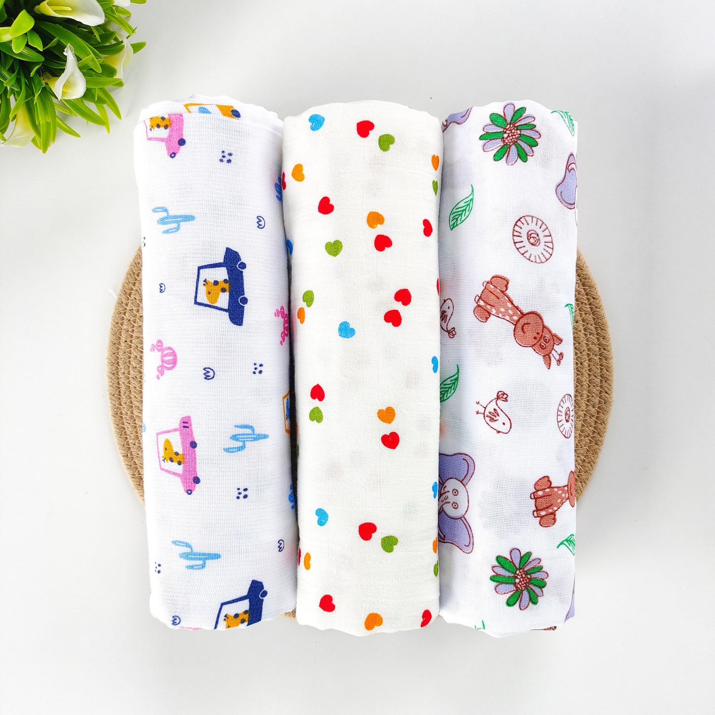 Combo of 3 Muslin Swaddles (Car, Heart, Elephant)