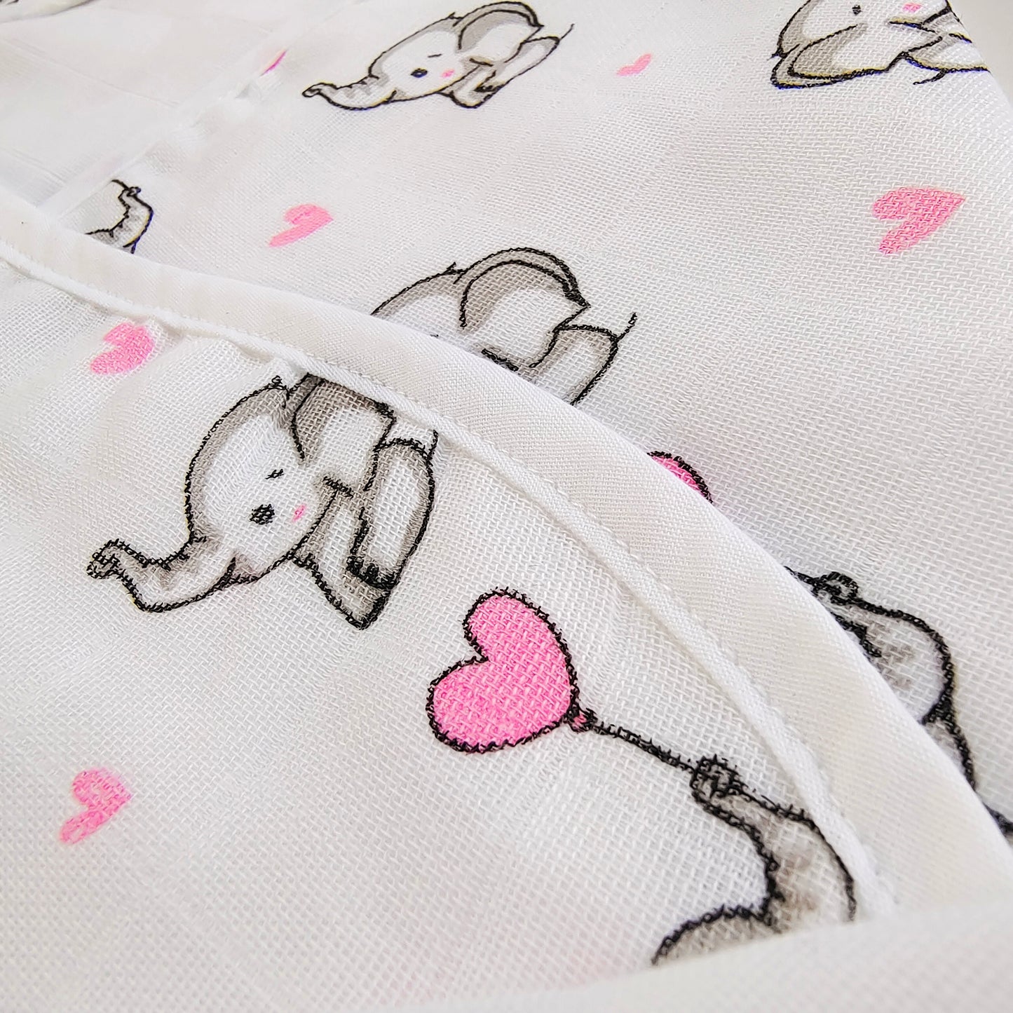 Muslin Hooded Towel – Elephant