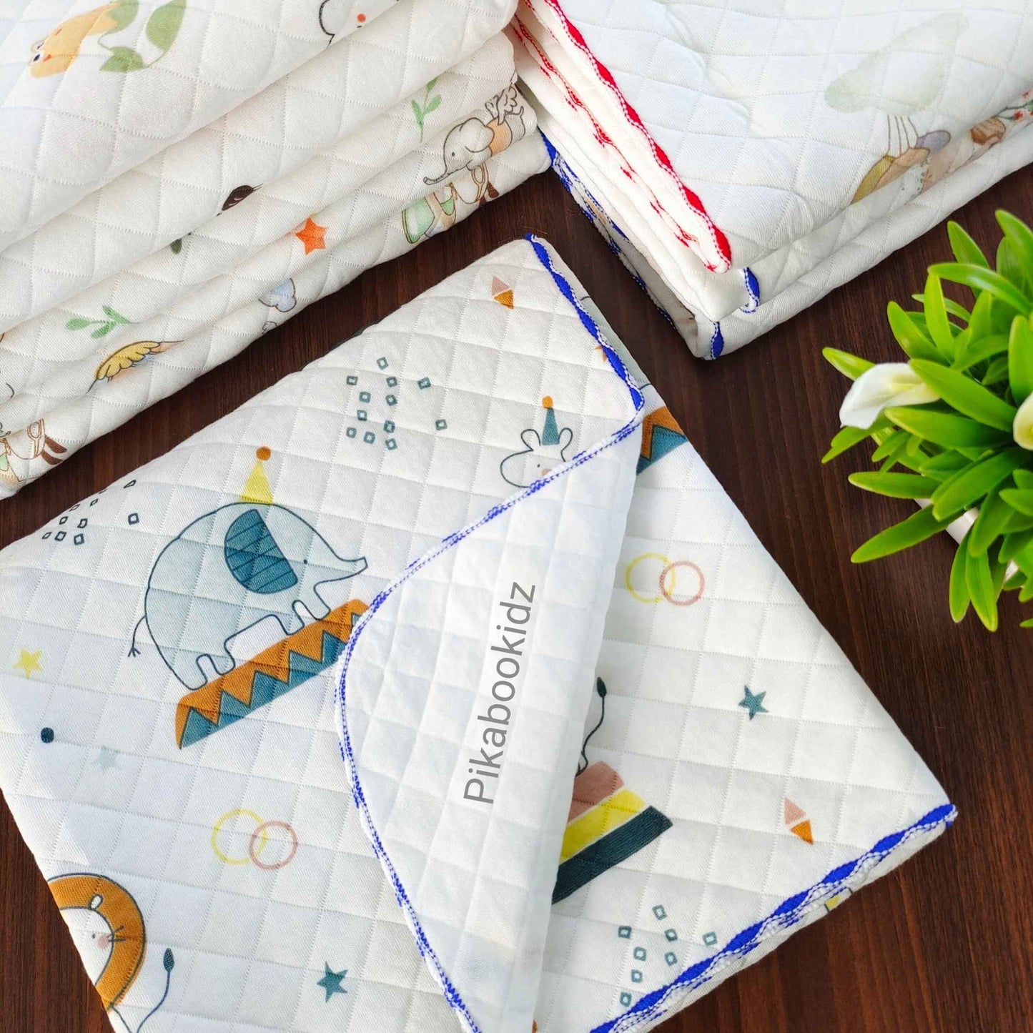 2 Layer Muslin Blanket in 85*85 cm - Circus