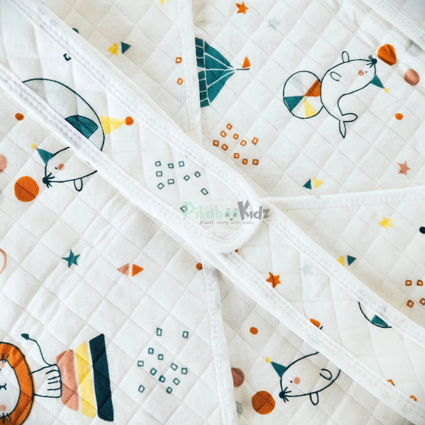 Muslin Hooded Wrapper / Blanket – Tree and Teddy - alt view