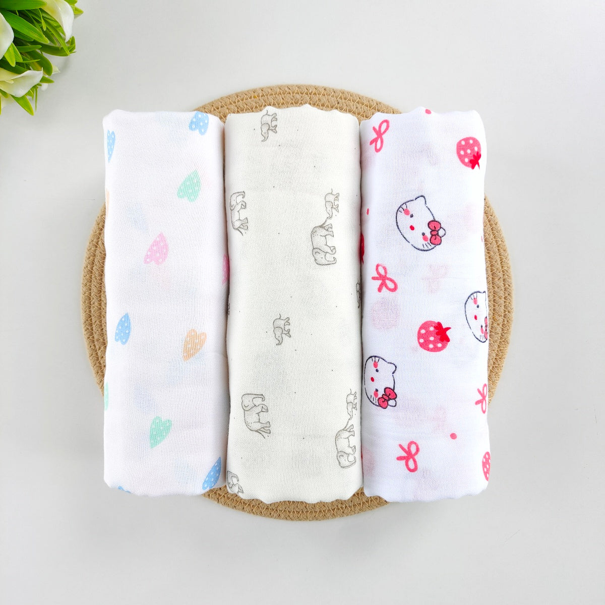 Combo of 3 Muslin Swaddles ( Elephant, Hearts, Kitty )
