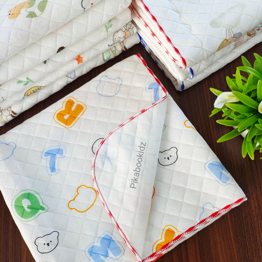 2 Layer Muslin Blanket in 85*85 cm - Alphabets