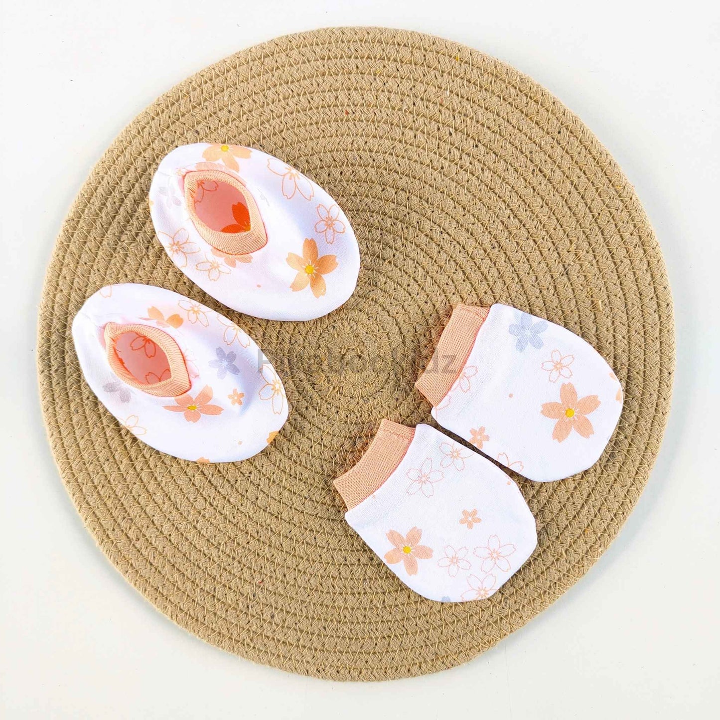 Mittens Booties Set – Orange flowers