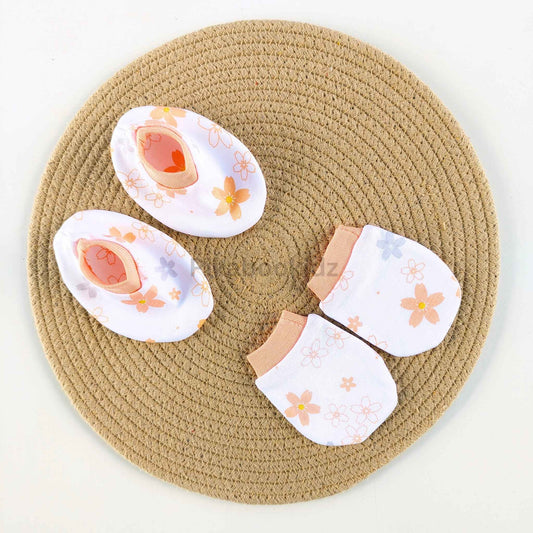 Mittens Booties Set – Orange flowers