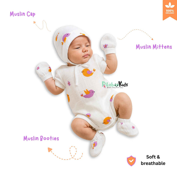 Muslin Cap mittens Booties – Animals - alt view