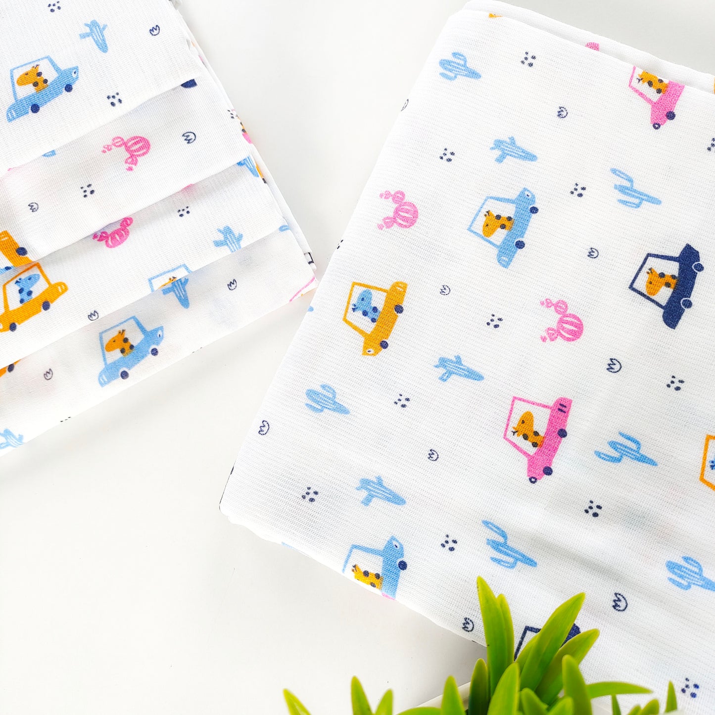 Combo of 3 Muslin Swaddles (Car, Heart, Elephant)