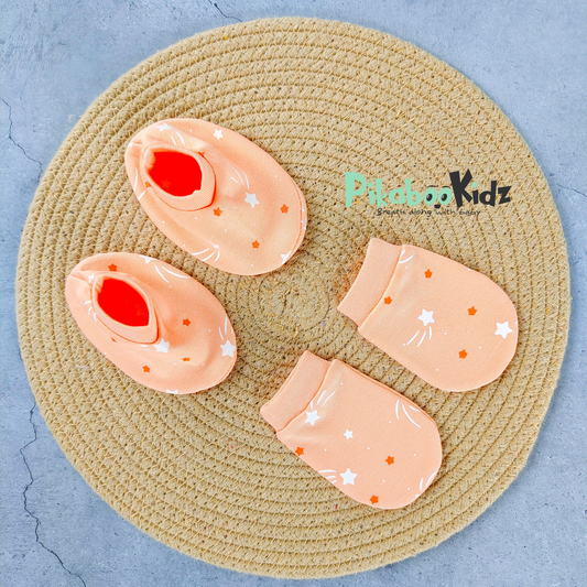 Mittens Booties Set – Orange Stars