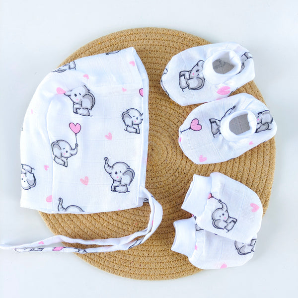 Muslin Cap mittens Booties – Elephant