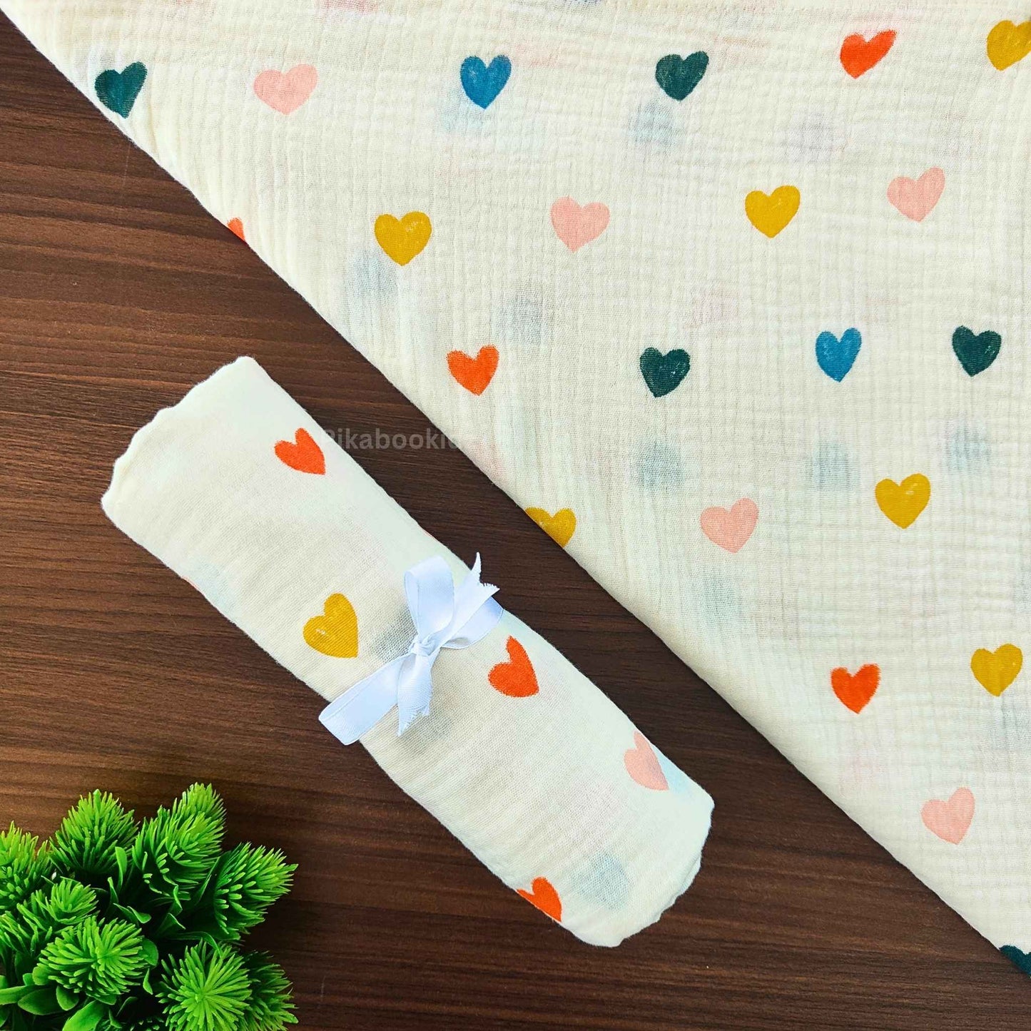Premium Muslin Swaddle – Hearts